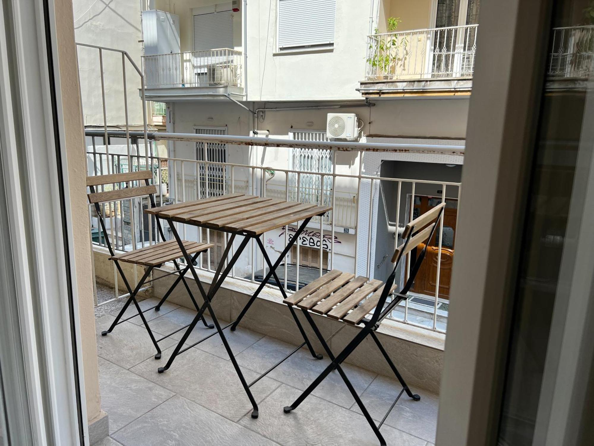 P Deluxe Suites 7 Thessaloníki Exteriör bild