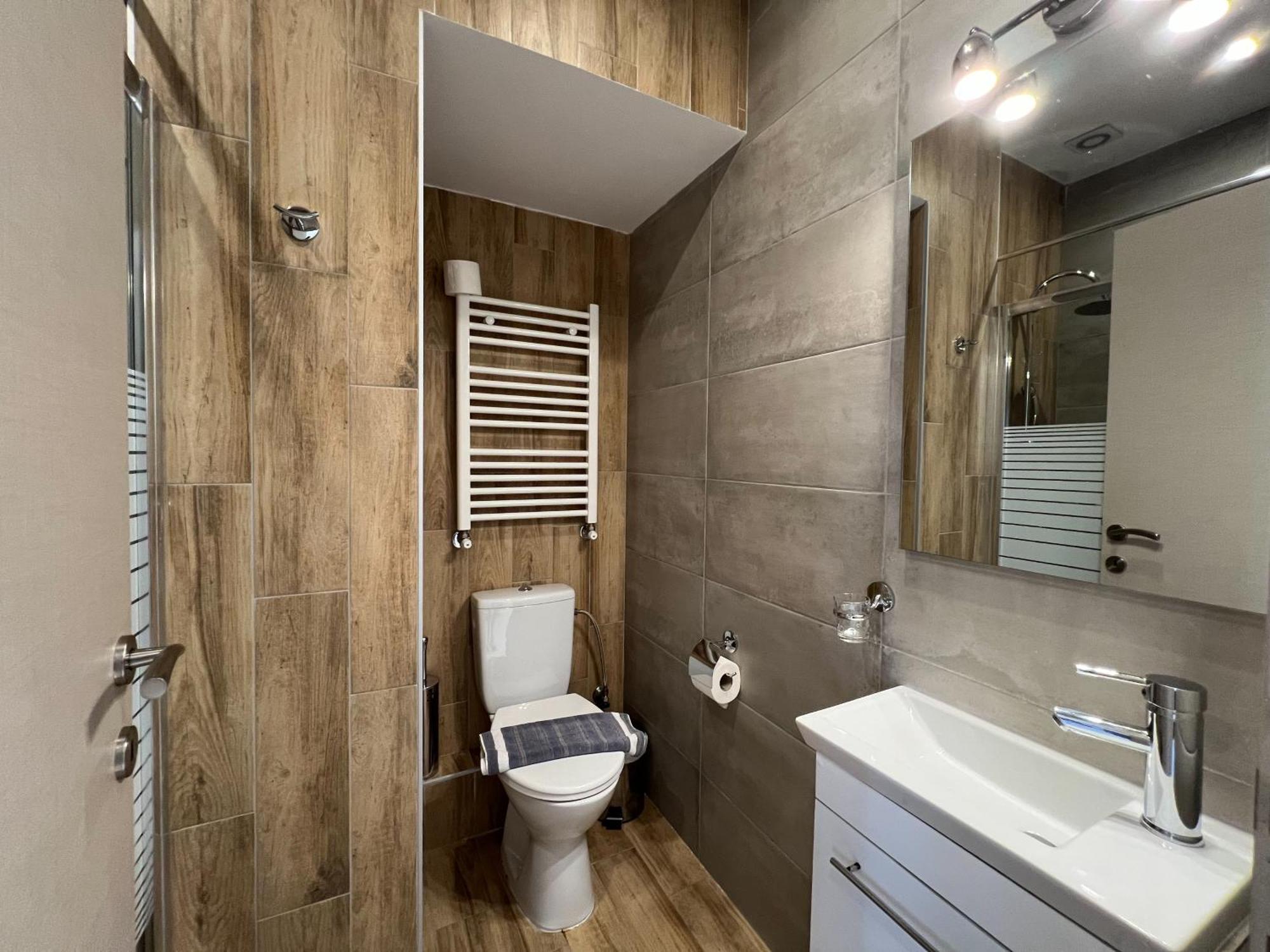 P Deluxe Suites 7 Thessaloníki Exteriör bild